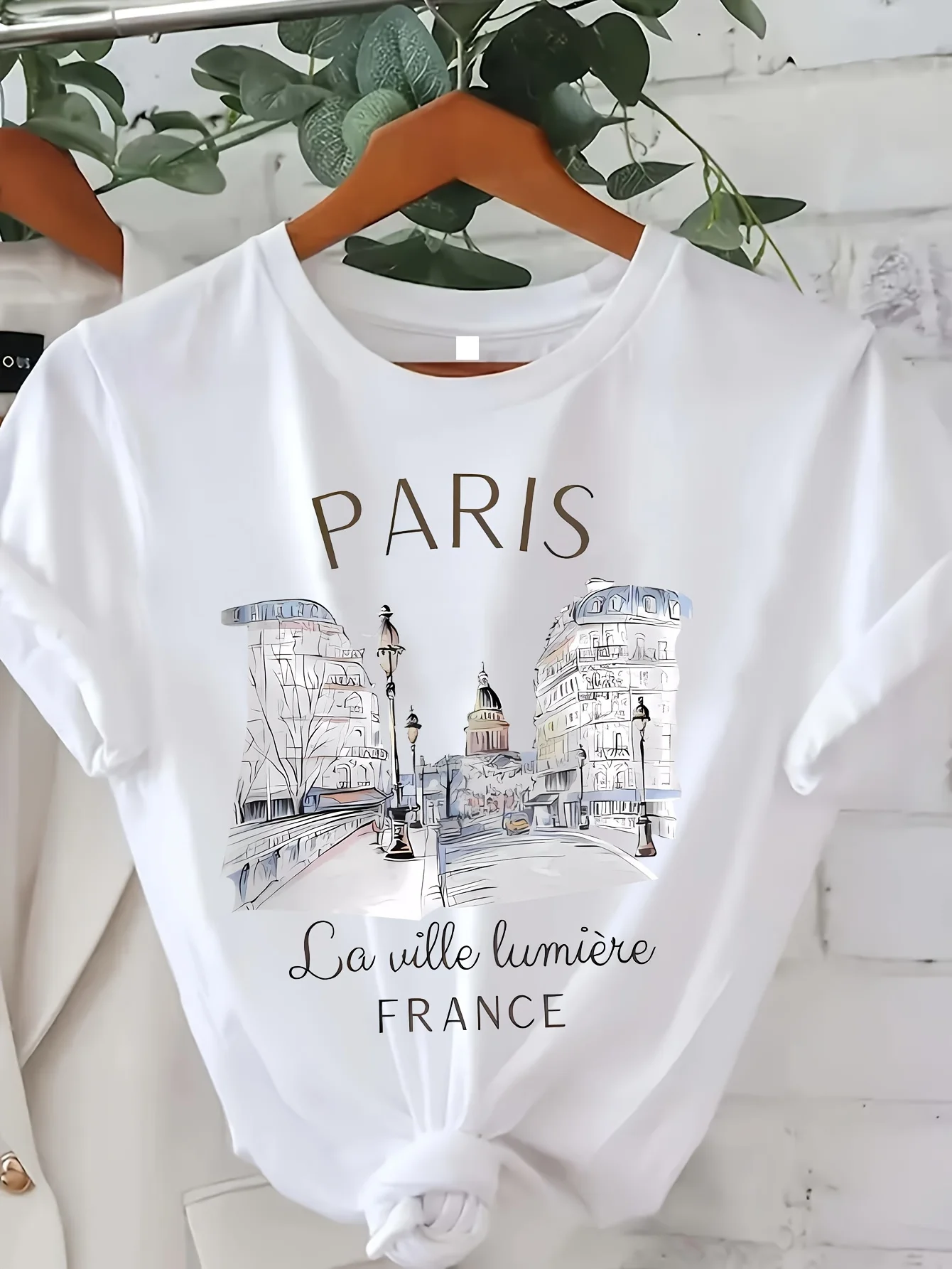 Summer Clothing In Paris - Moda Grafik Baskılı Paris Desenli Kadın
